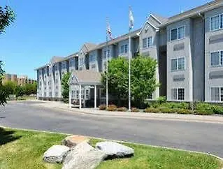 Microtel & By Wyndham Msp Airport Hotel 2*
